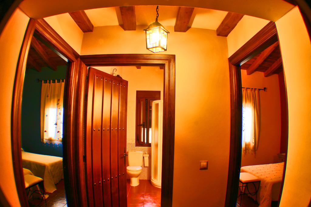 Apartamentos Rurales La Vega Del Jerte Ruang foto