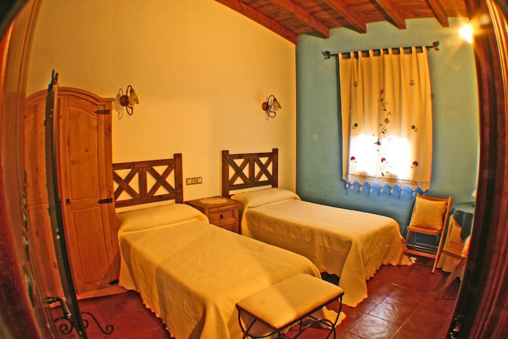 Apartamentos Rurales La Vega Del Jerte Ruang foto